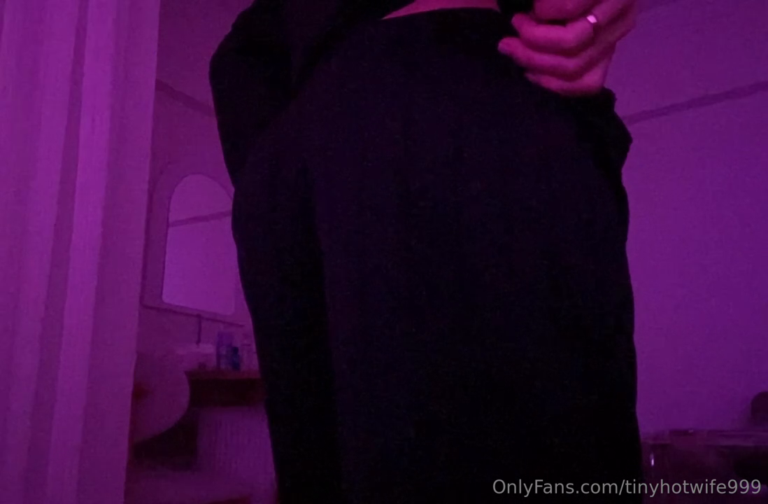 Hotwifesude Onlyfans (51)
