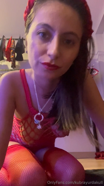 Kübra YurdaKul Onlyfans (97)